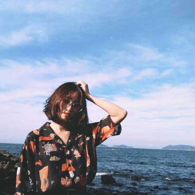 宝丽来模特