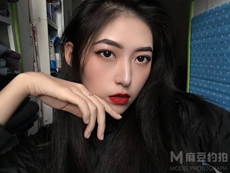 暗黑模特