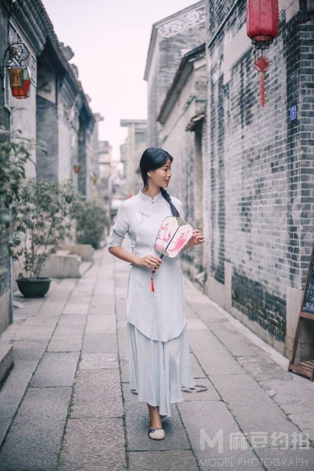 汉服模特