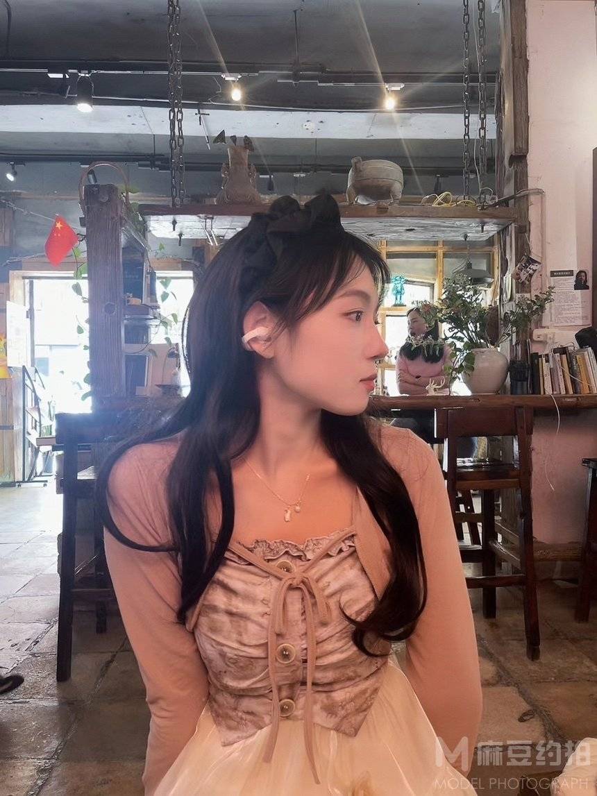 胶片模特