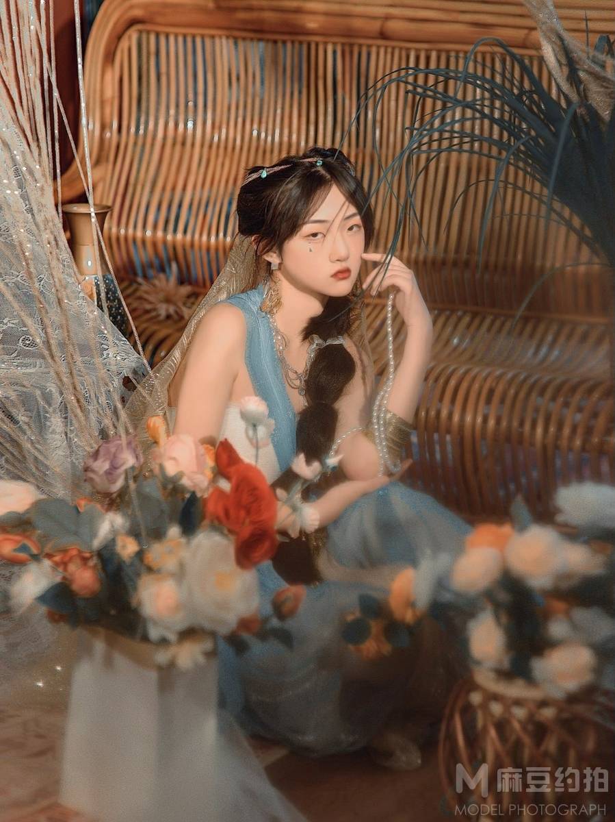 妆容模特
