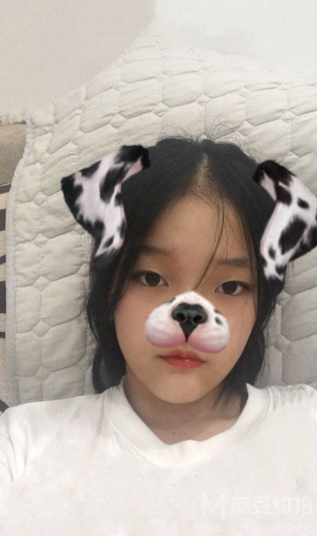 纪实模特