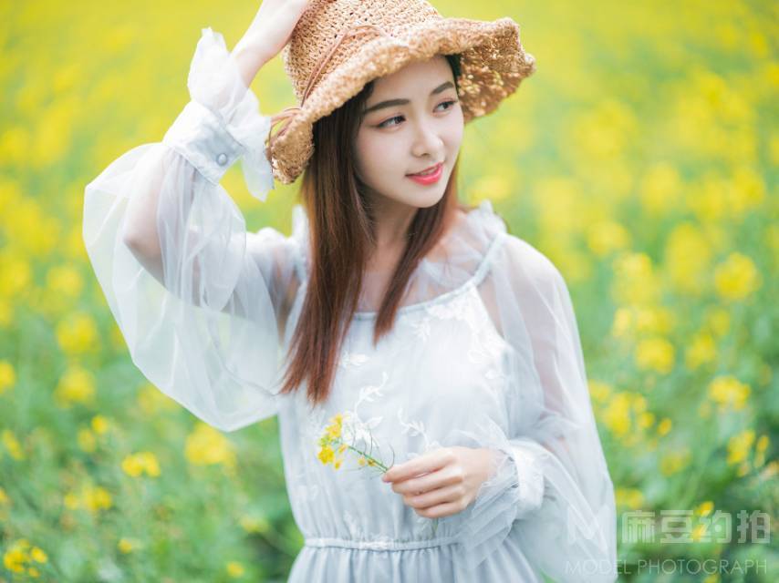 清新模特