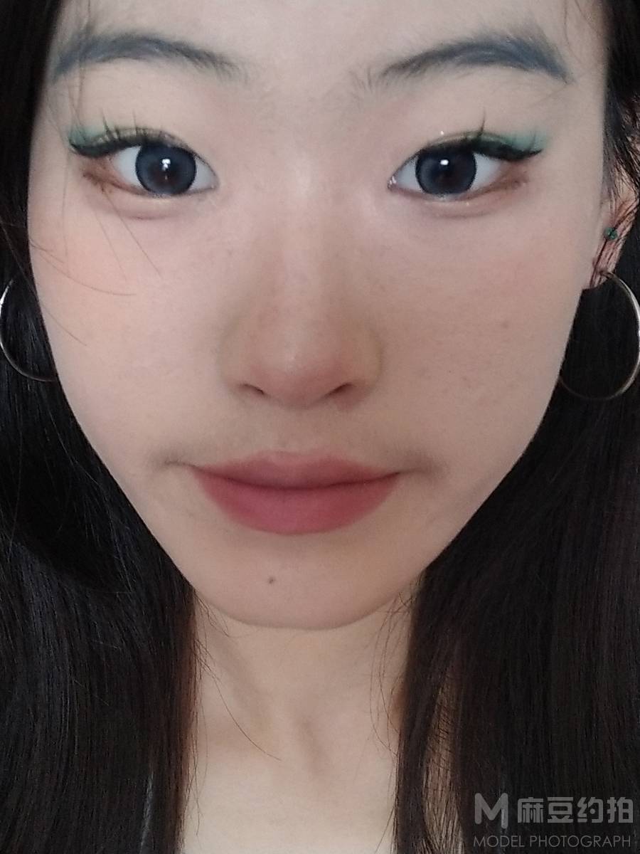 纪实模特