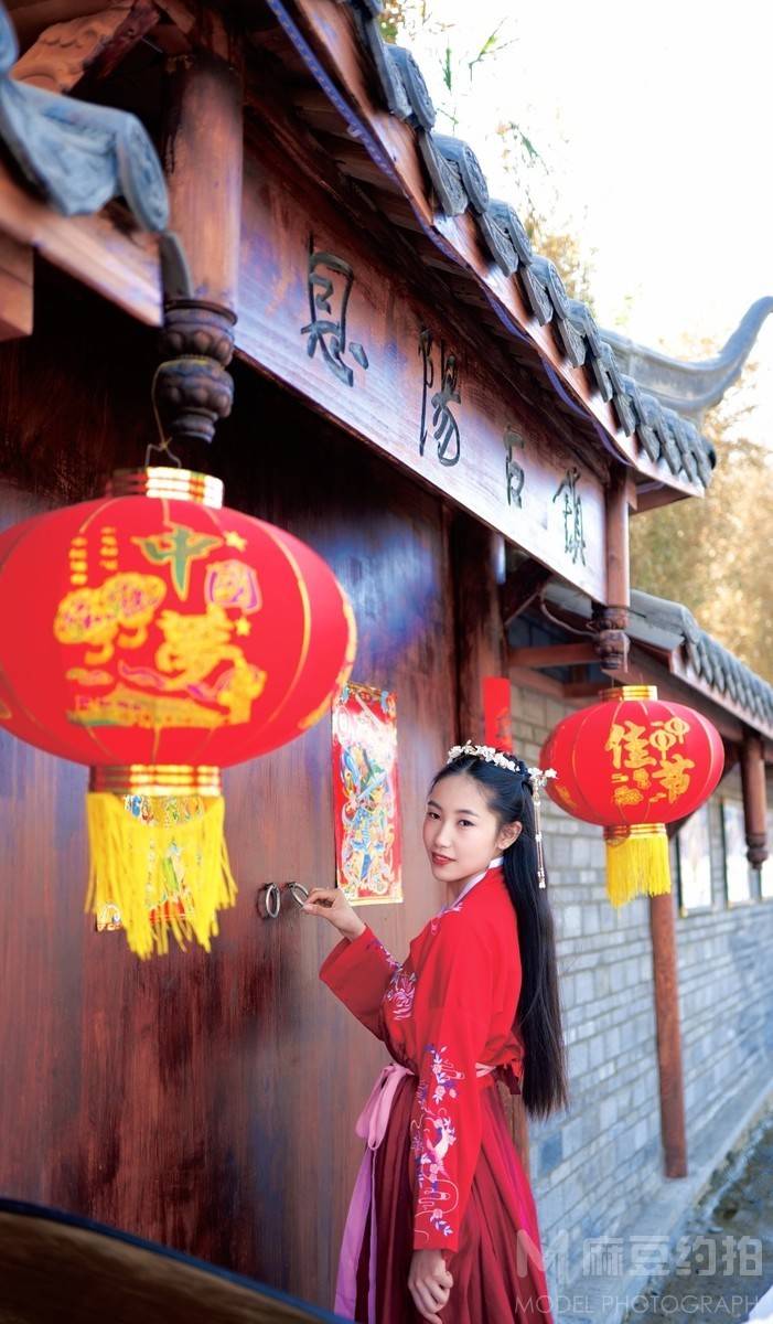 汉服模特
