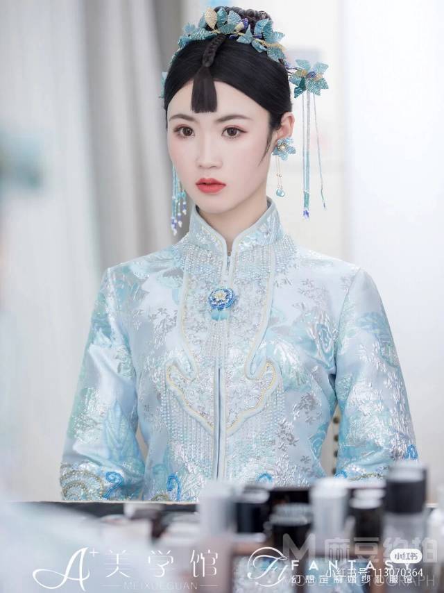 妆容模特
