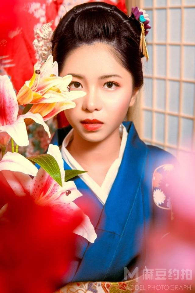 妆容模特