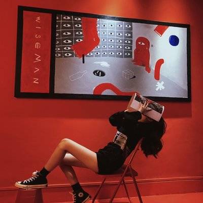 情绪模特