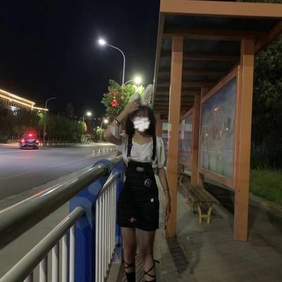 黑白模特