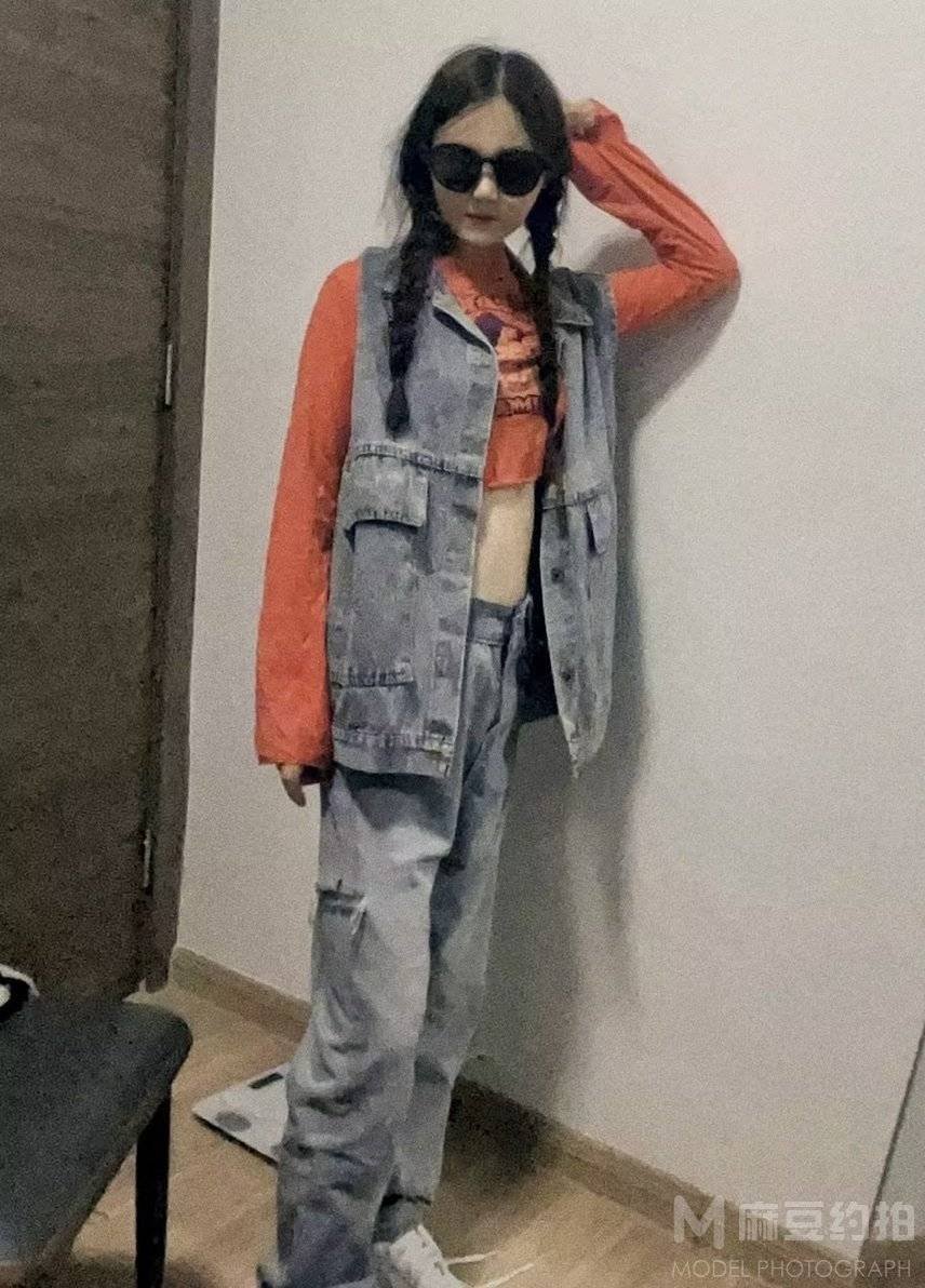 校园模特