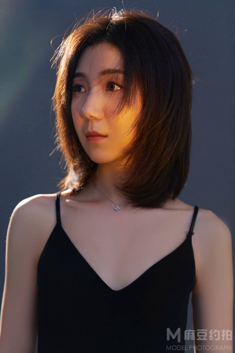 胶片模特