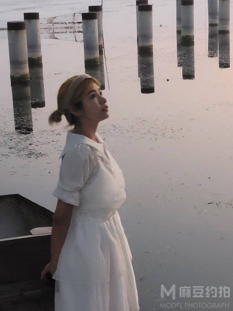 纪实模特
