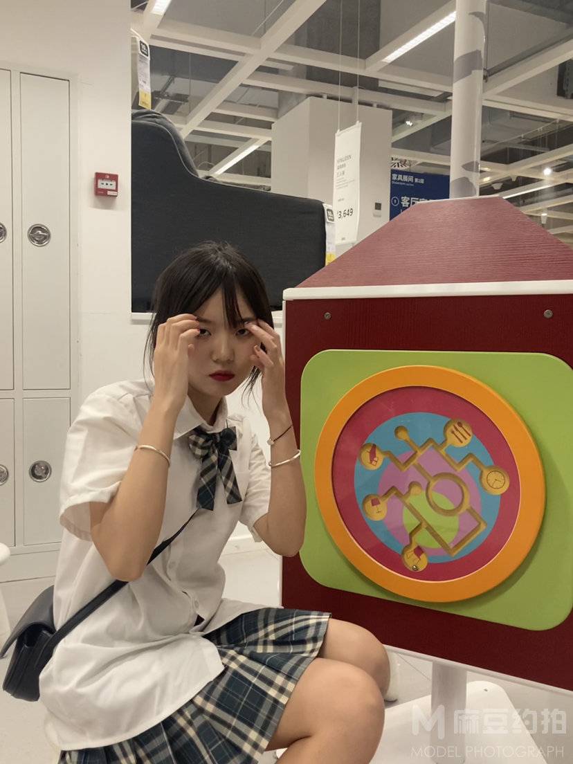 清新模特