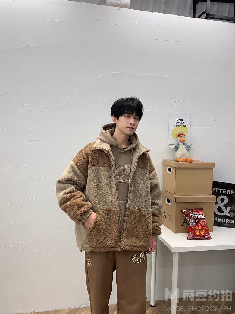 情侣模特