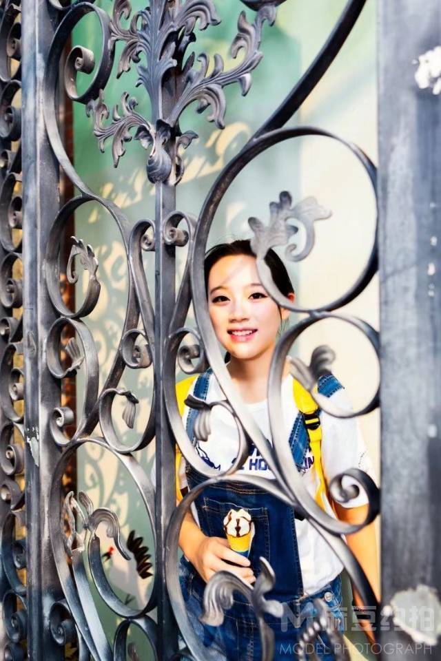 校园模特