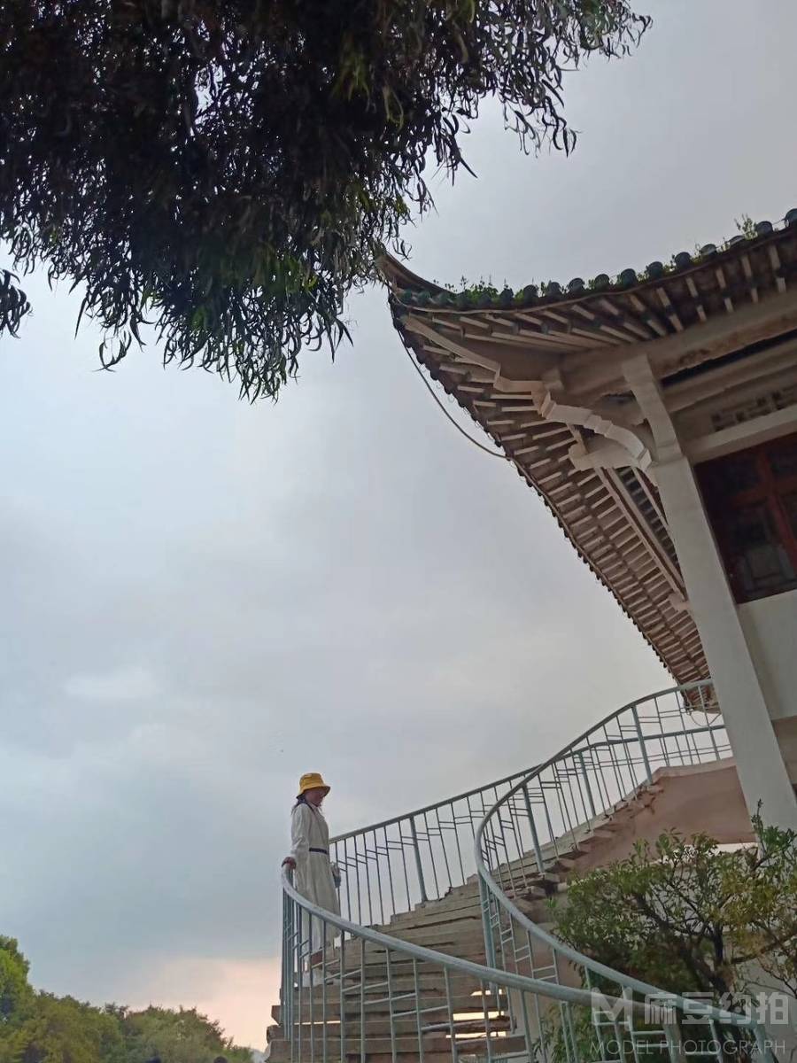 民国模特