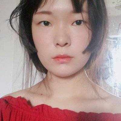 黑白模特