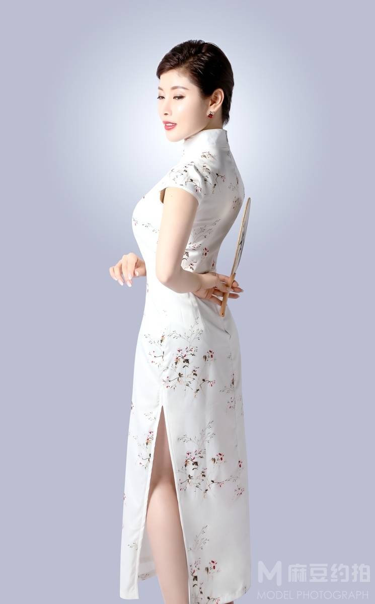 纪实模特