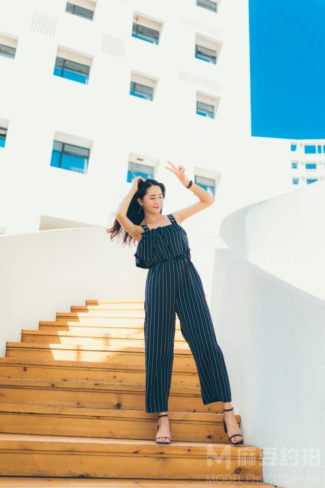 校园模特