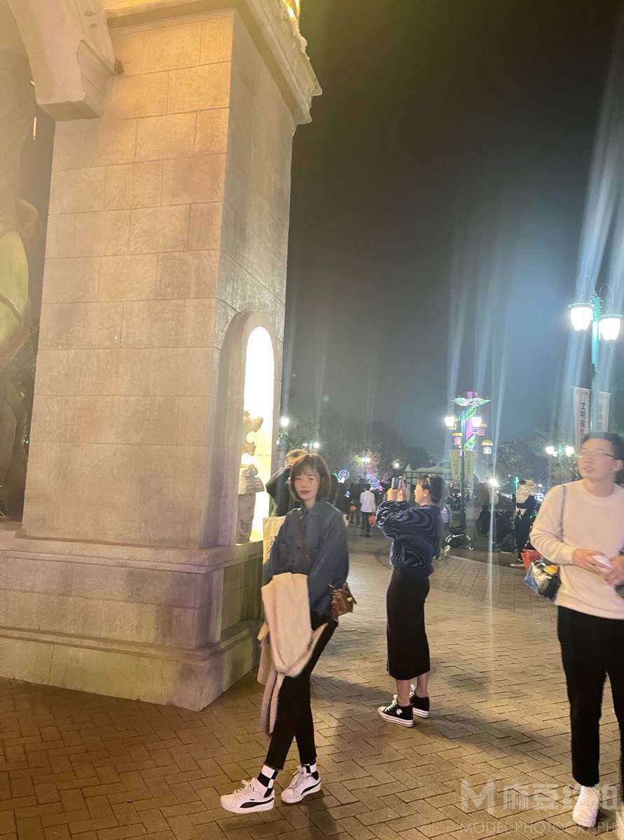 夜景模特