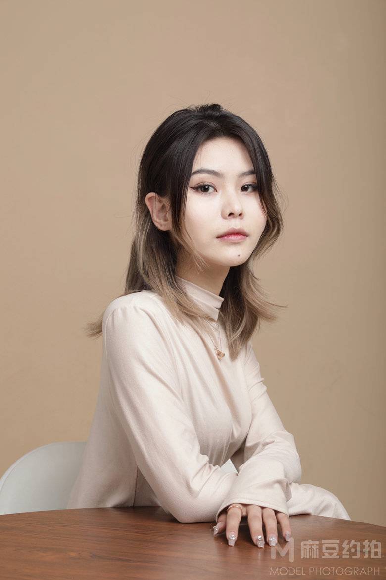 商务模特