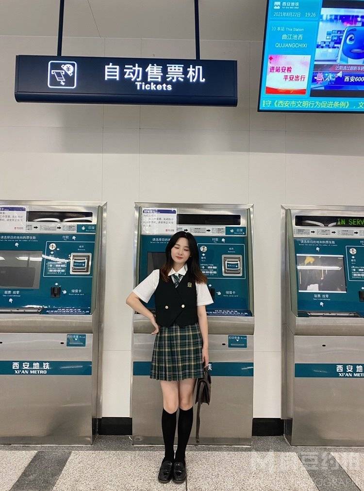 校园模特