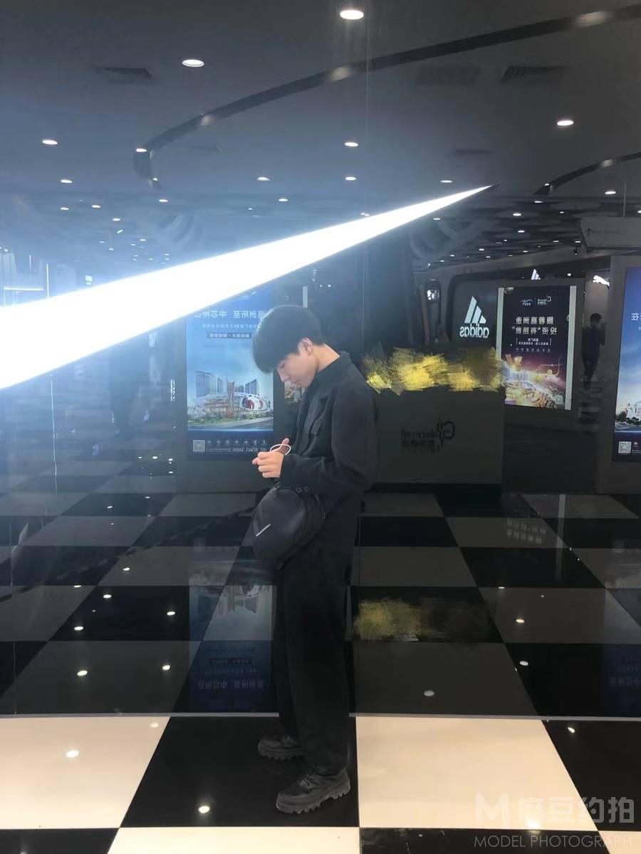 清新模特