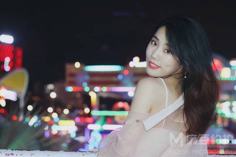 清新模特
