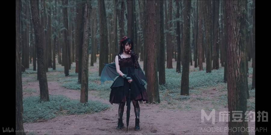 暗黑模特