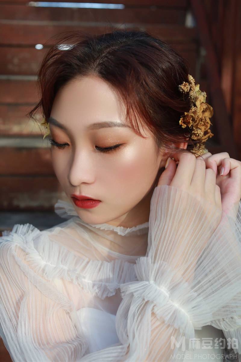 妆容模特