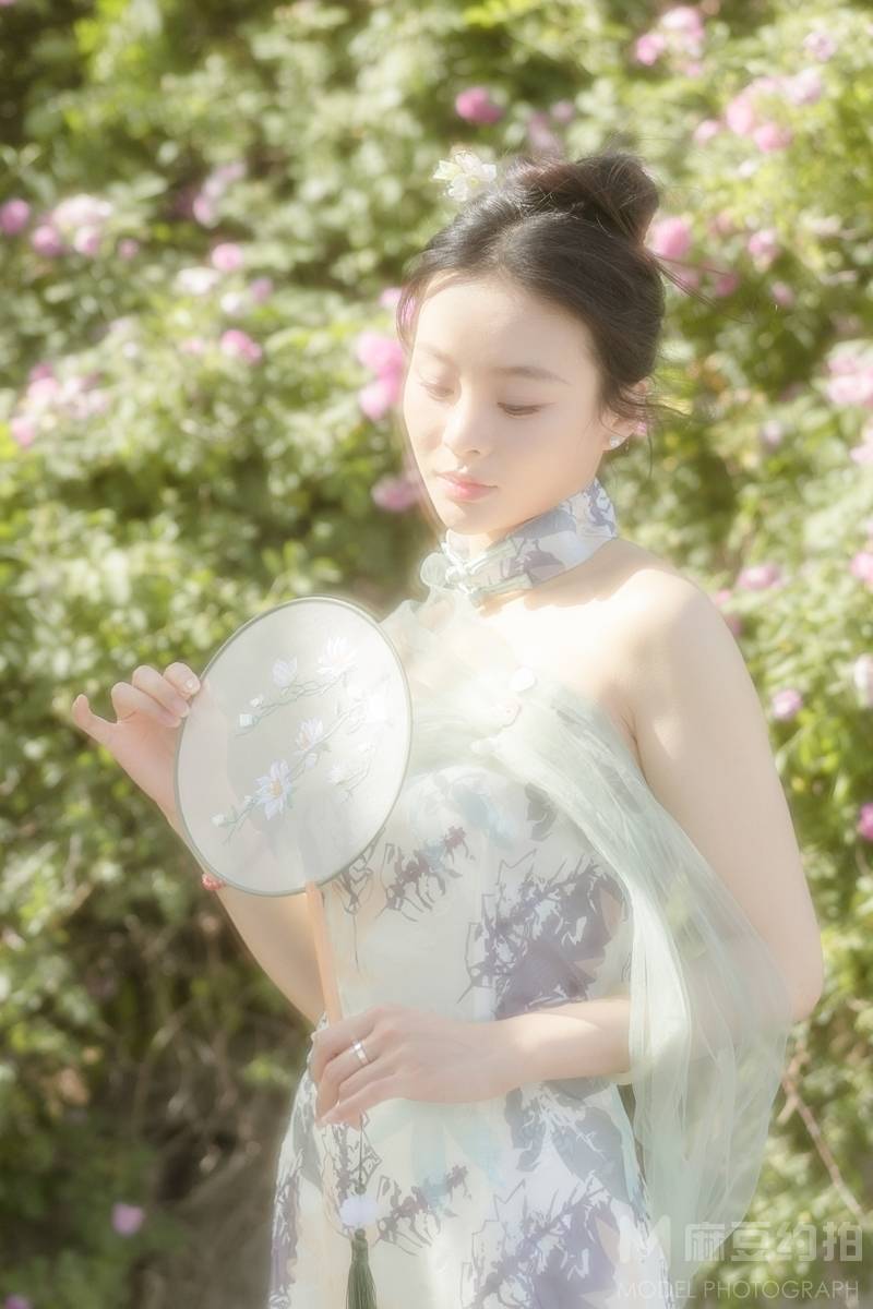清新模特