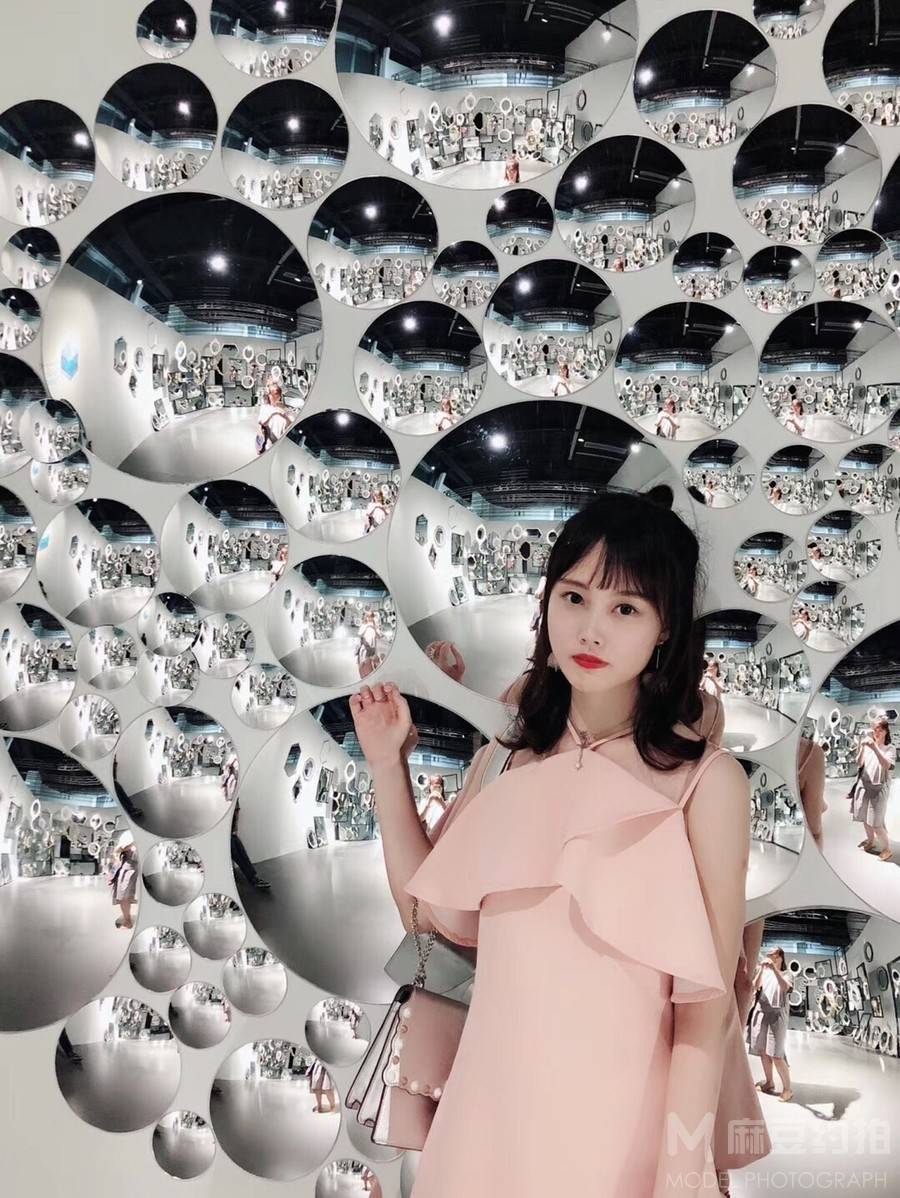 孕照模特
