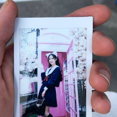宝丽来模特