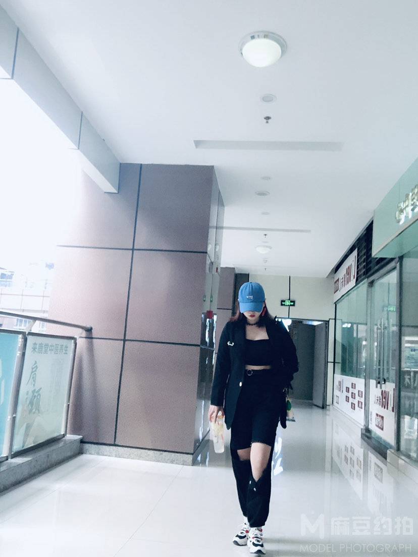 暗黑模特