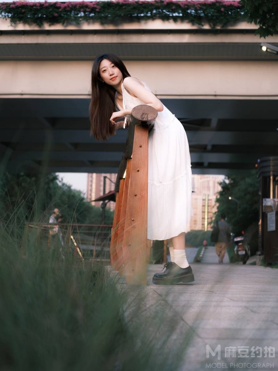 胶片模特