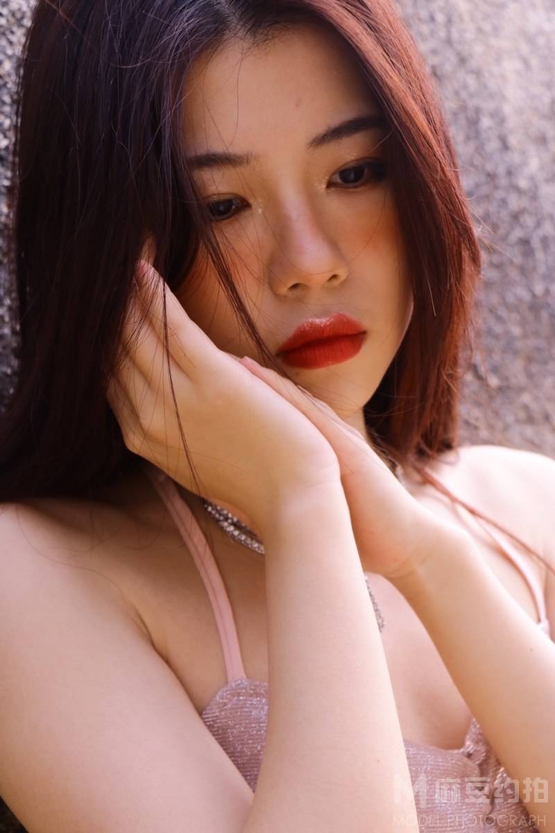 胶片模特