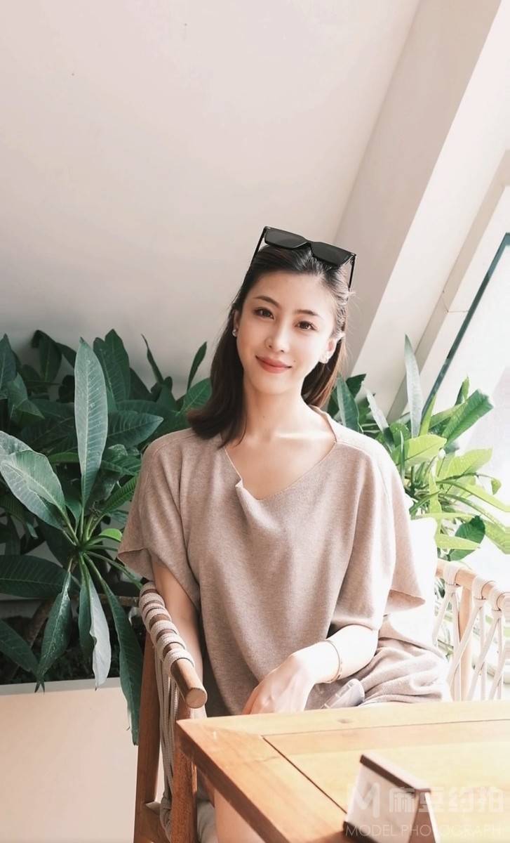 胶片模特