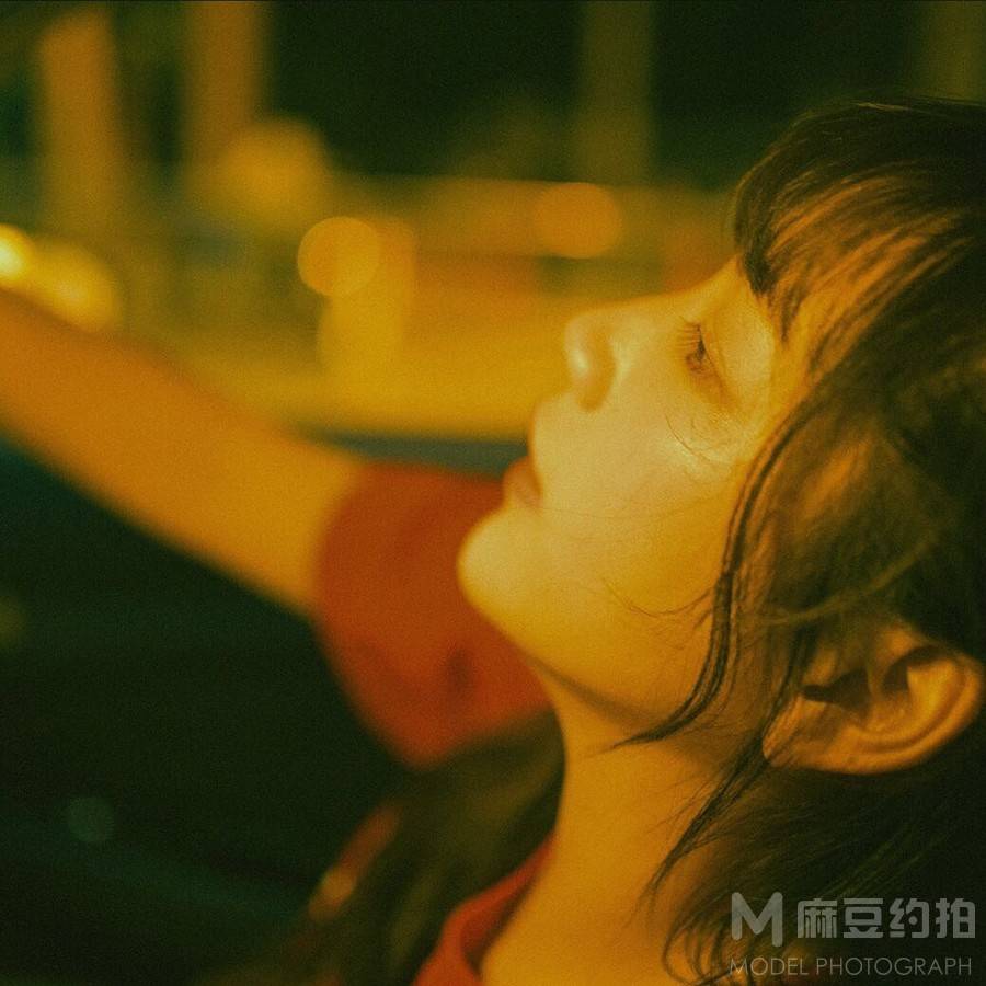 胶片模特