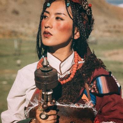 汉服模特