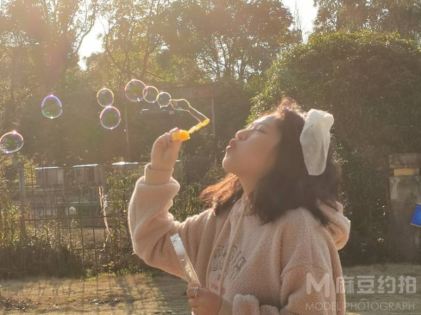 清新模特