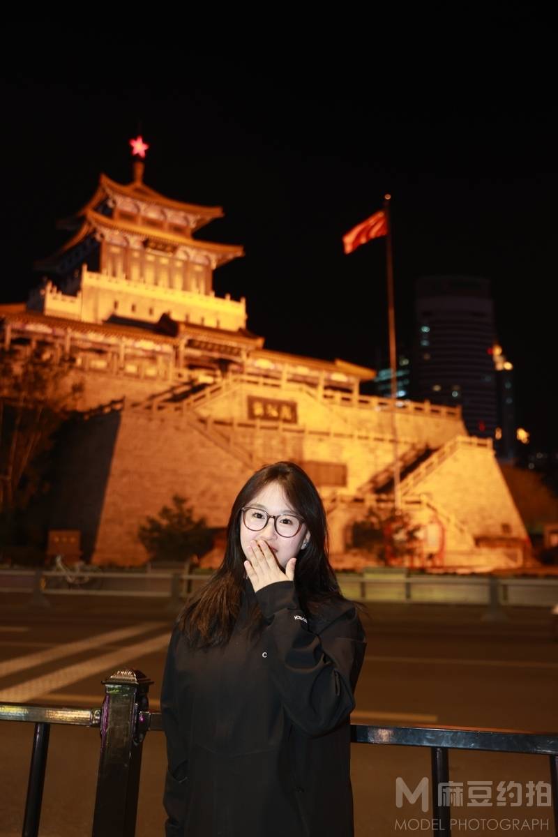 清新模特