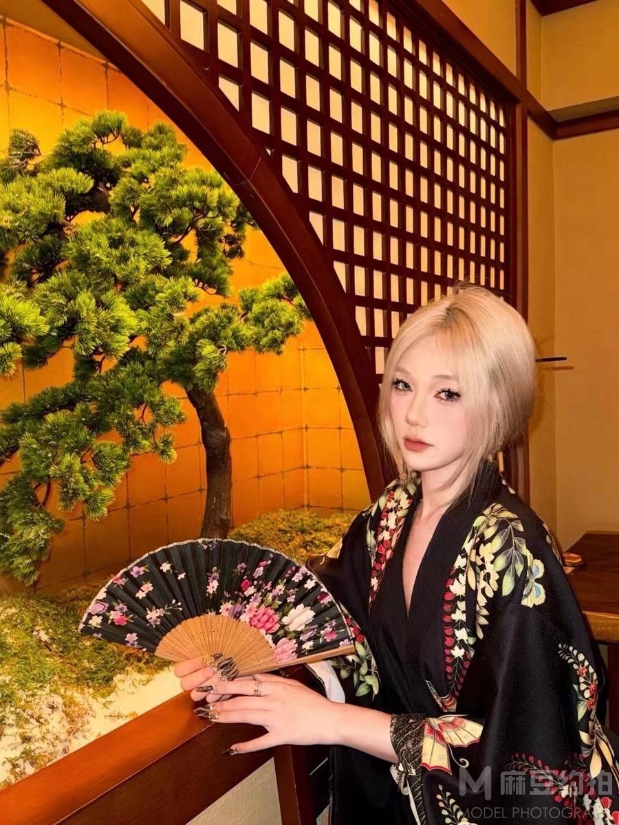 时尚模特