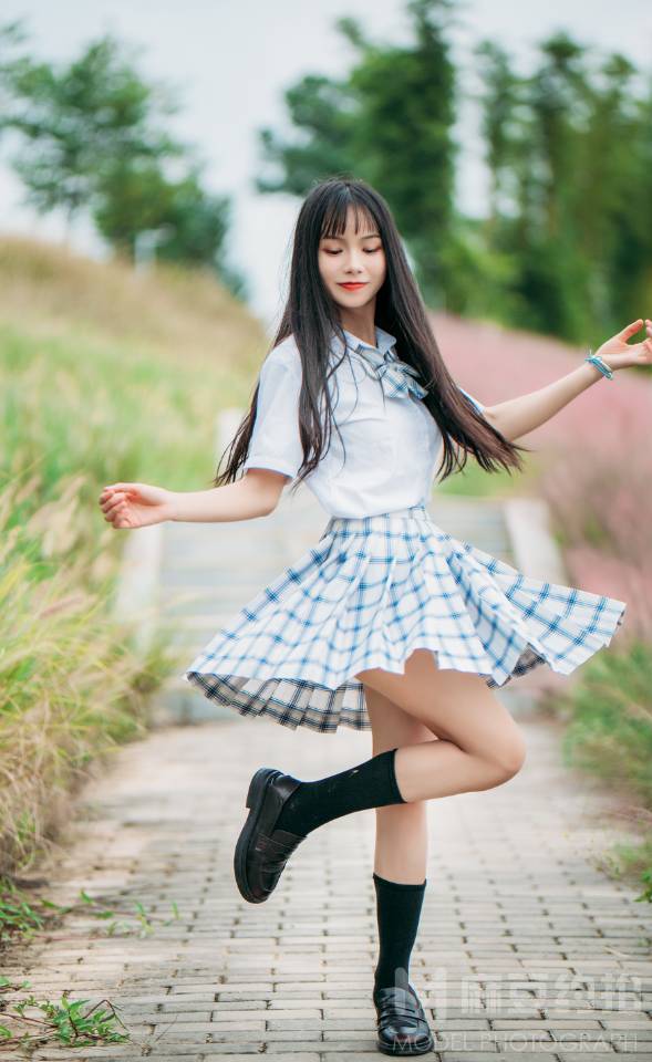 校园模特