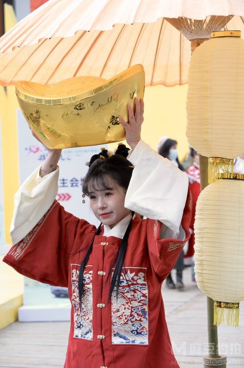 民国模特