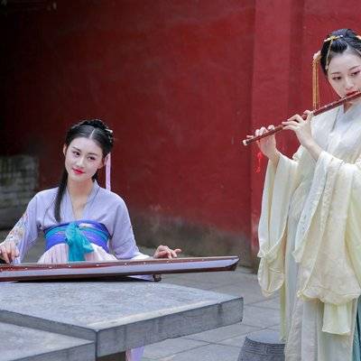汉服模特
