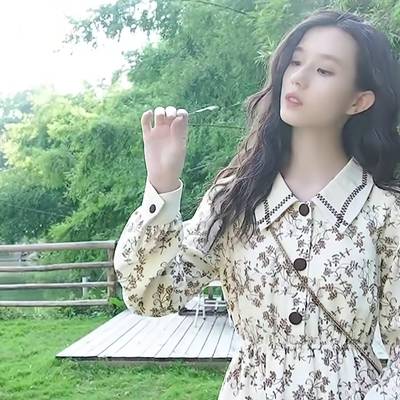宝丽来模特