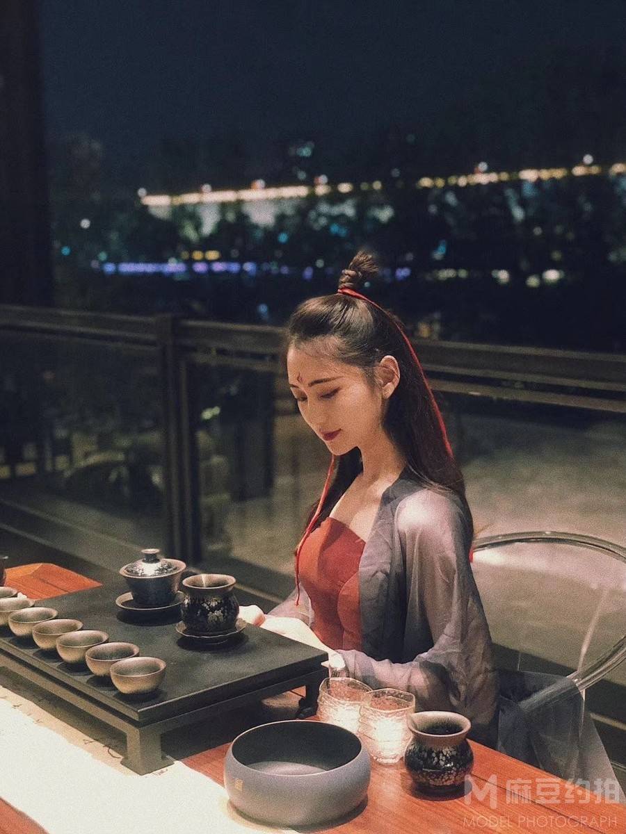 汉服模特
