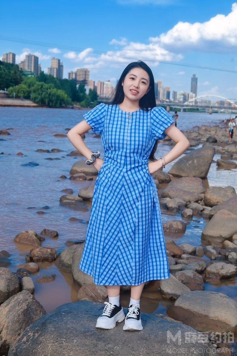 清新模特