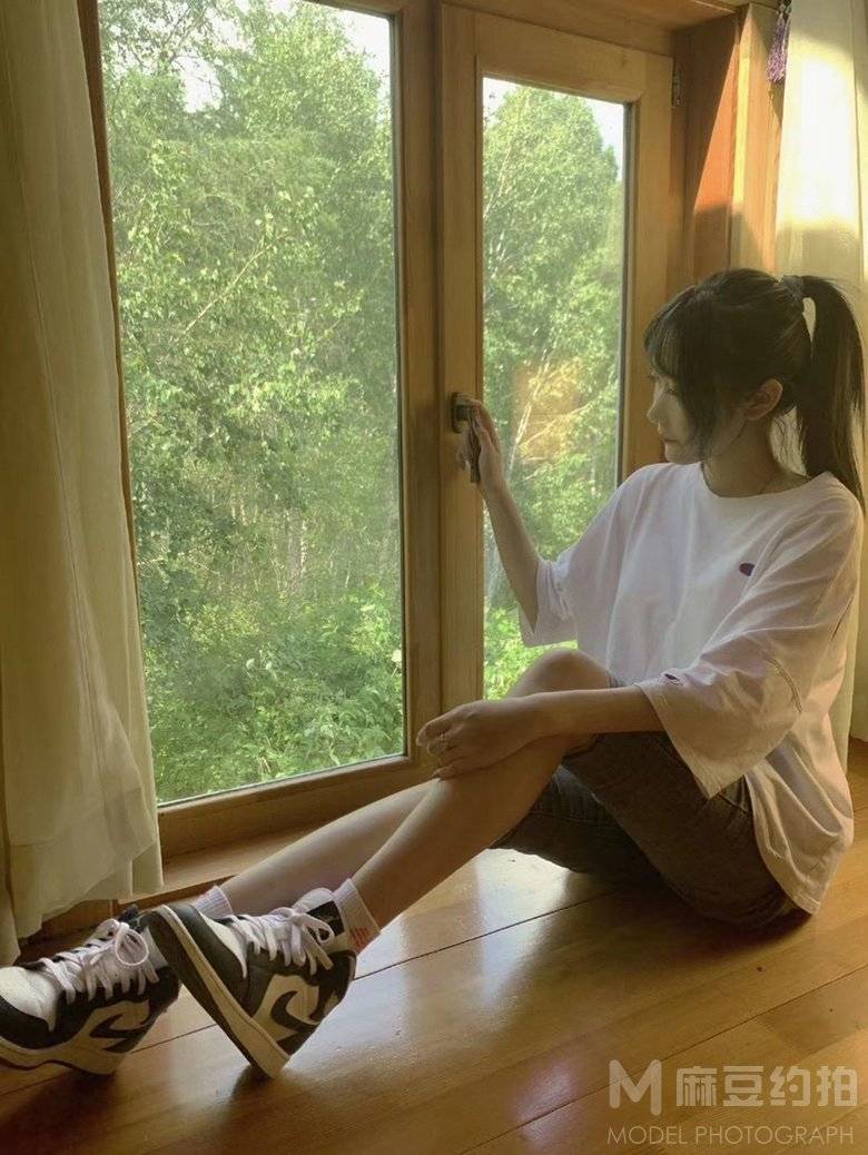 校园模特
