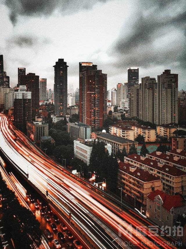 纪实模特
